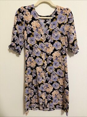 Vero Moda Floral Midi Dress in Black, Lavender & Beige